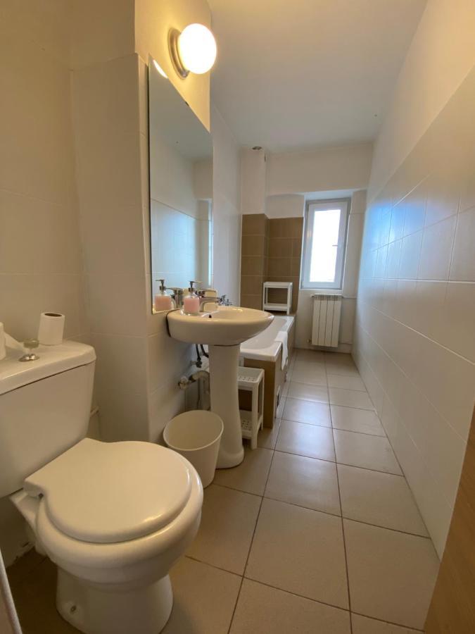 New Green Apartment Studio 1 Бухарест Екстер'єр фото