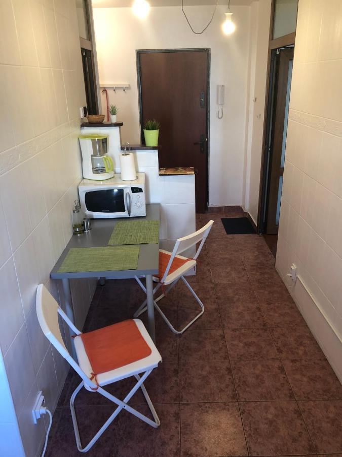 New Green Apartment Studio 1 Бухарест Екстер'єр фото